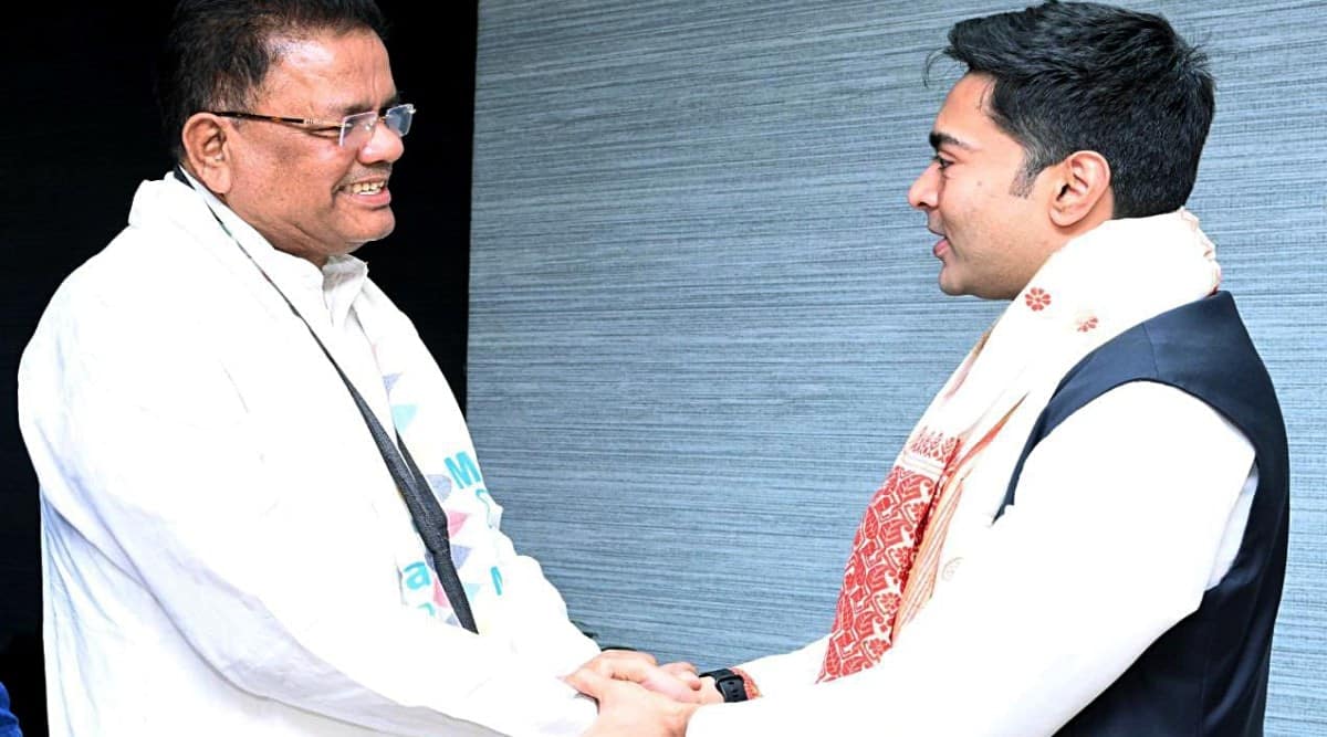 Ripun Bora, former Assam Congress chief quits party, joins TMC | North East India News