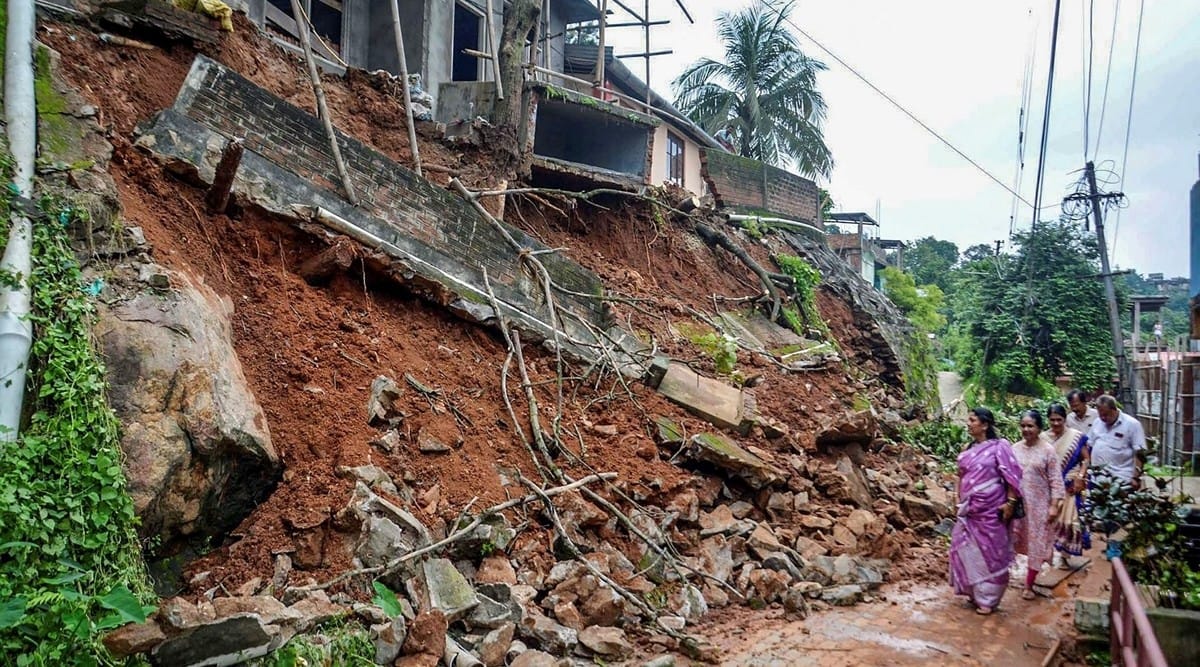 Eight more killed in Assam as rain continues to wreak havoc; toll at 70 | North East India News