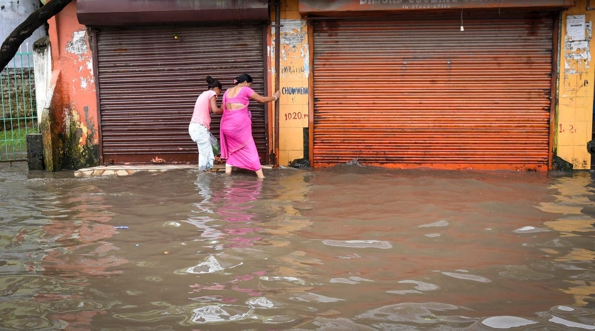 Heavy rains trigger flooding in 199 villages of Assam; over 50,000 people affected | North East India News