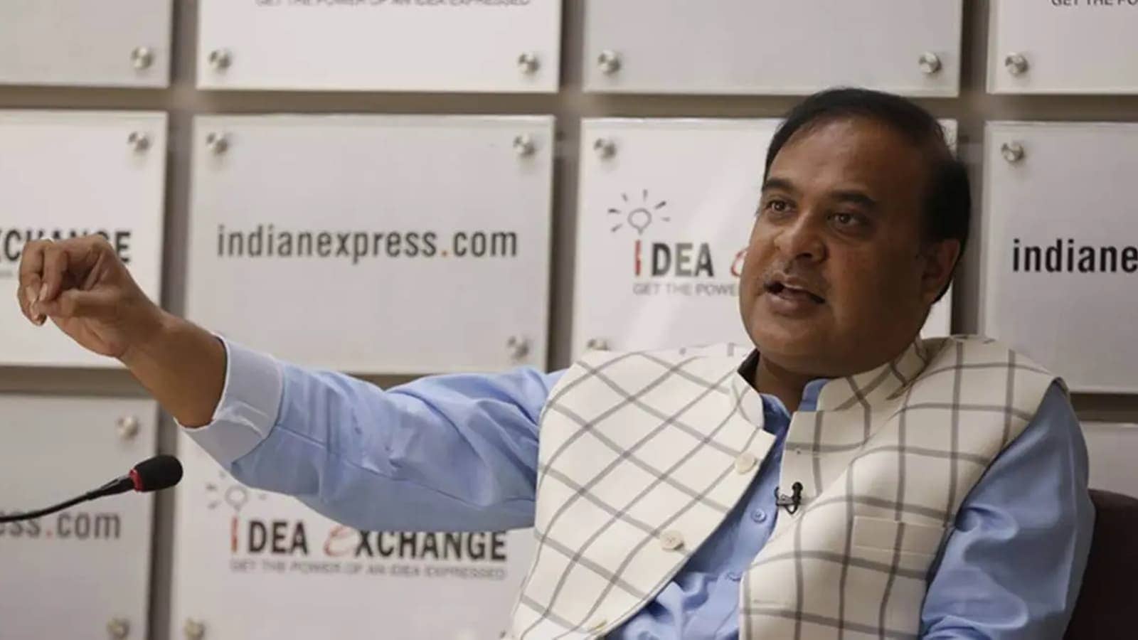 ‘Promise fulfilled’: Himanta Biswa Sarma presents 23,959 appointment letters to teachers | North East India News